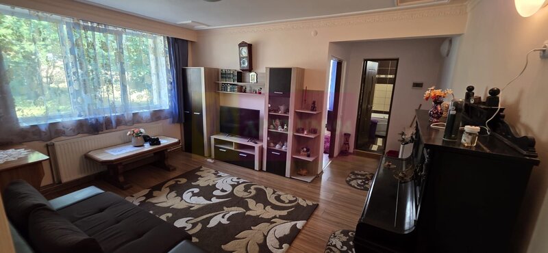 Apartament cu 2 camere de vanzare in Sinaia